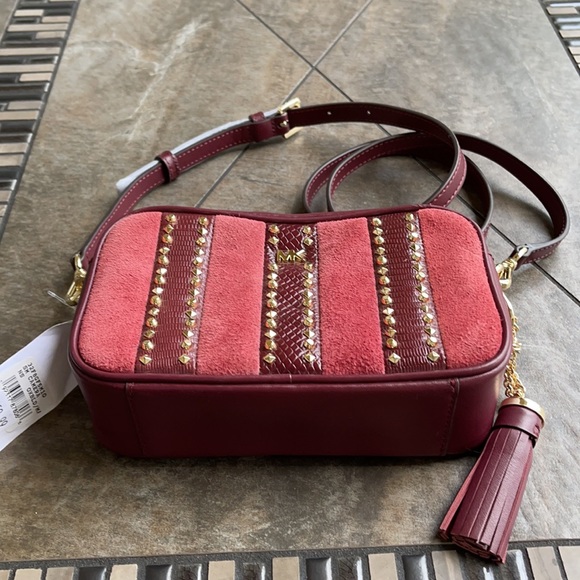 Michael Kors Small Camera Bag Ox Blood North/South - Picture 2 of 16
